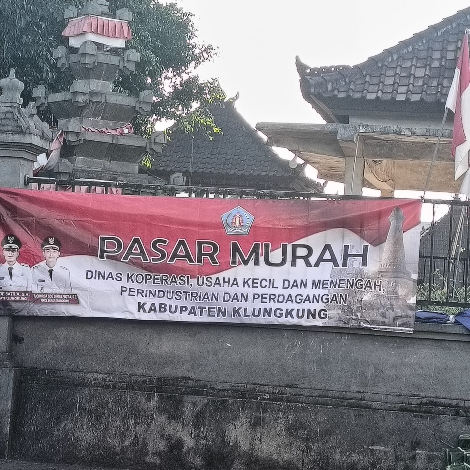 KEGIATAN PASAR MURAH DI DEPAN PASAR UMUM KUSAMBA KABUPATEN KLUNGKUNG