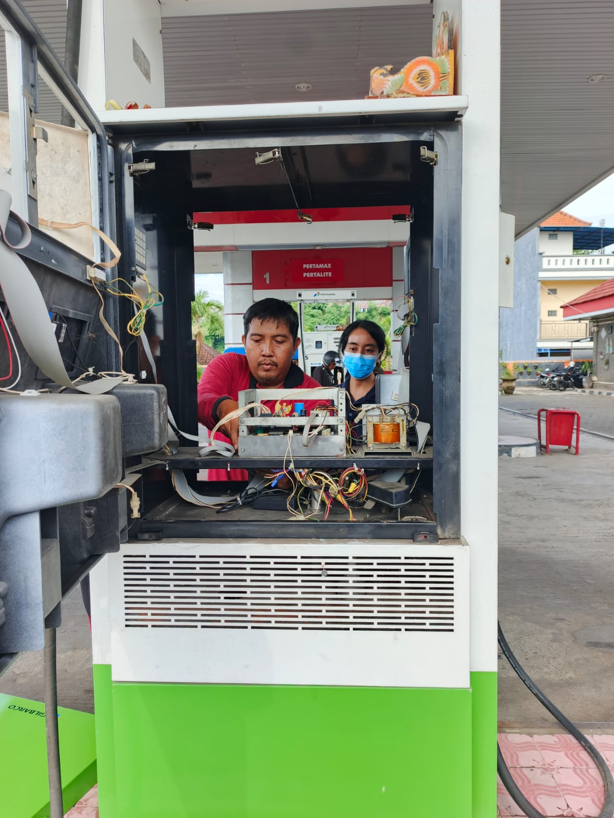 Pengawasan UTTP di SPBU 54.807.06 dan KUD Panca Satya